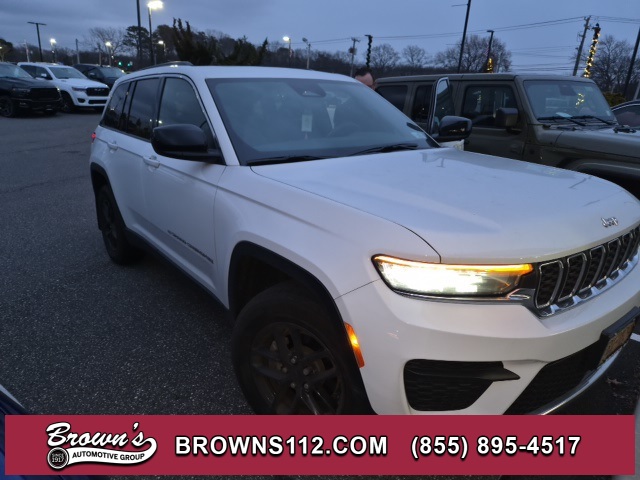 2025 Jeep Grand Cherokee Laredo's photo