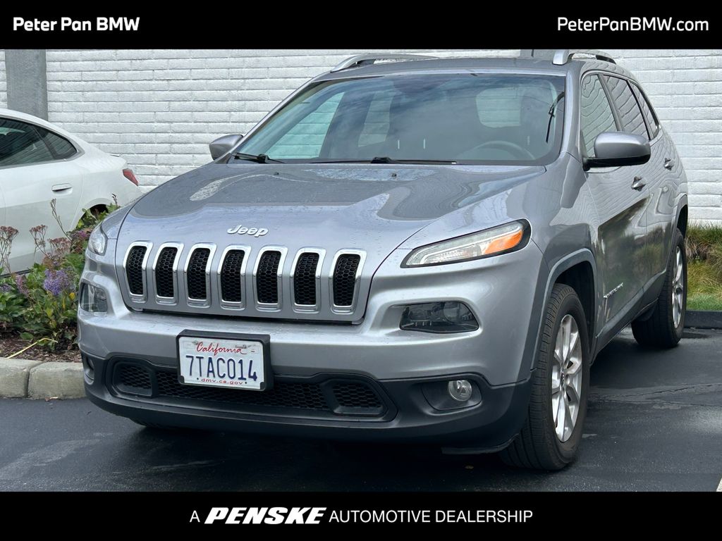 2016 Jeep Cherokee Latitude's photo