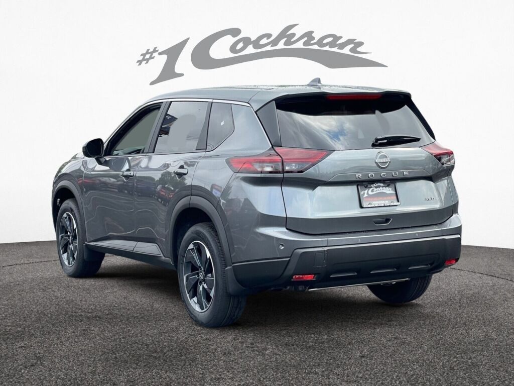 2026 Nissan Rogue SV photo 4