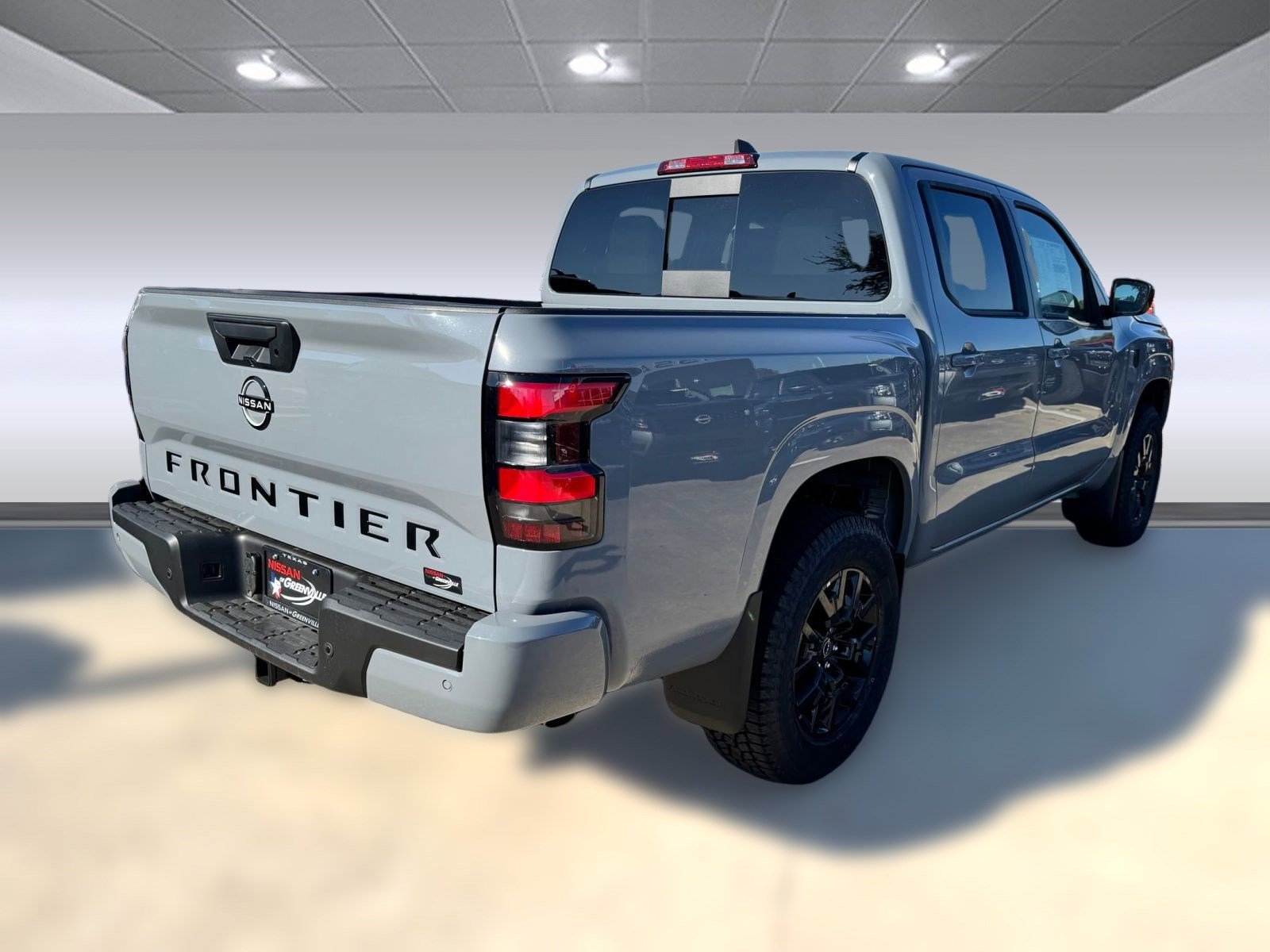 2026 Nissan Frontier SV photo 7