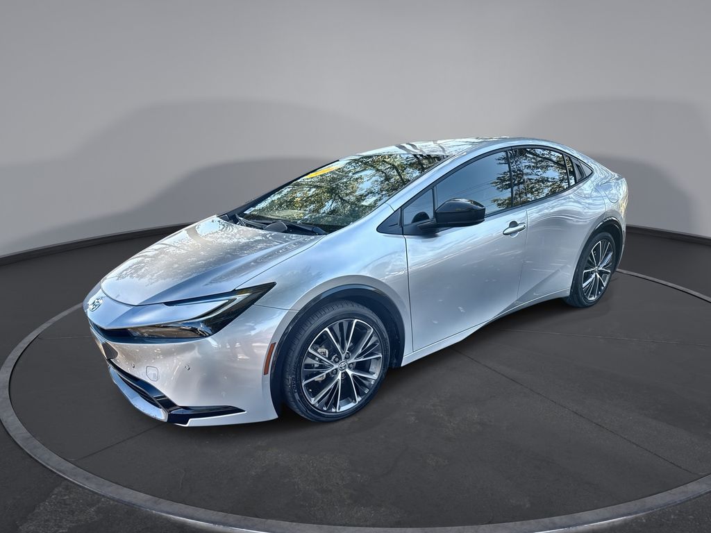 2024 Toyota Prius XLE's photo