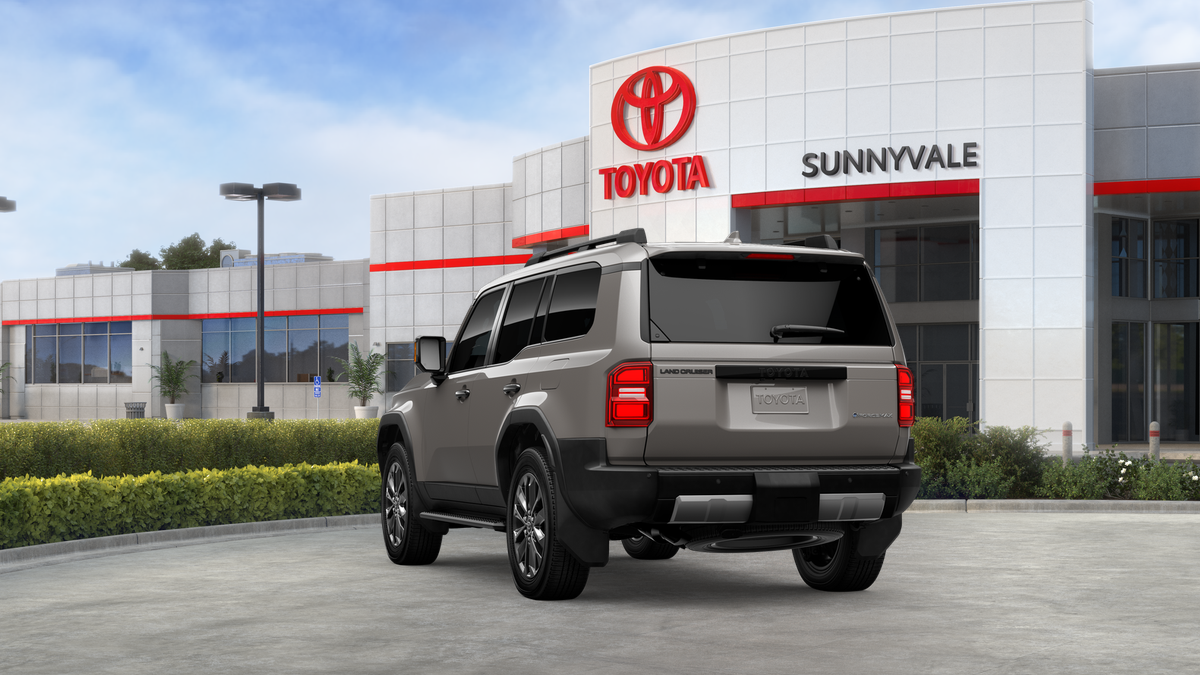 2026 Toyota Land Cruiser photo 3