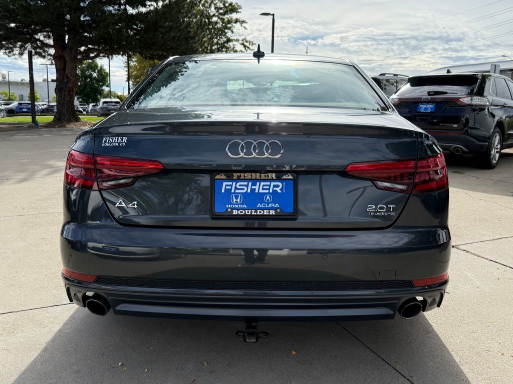 2017 Audi A4 2.0T Premium Plus Quattro photo 3