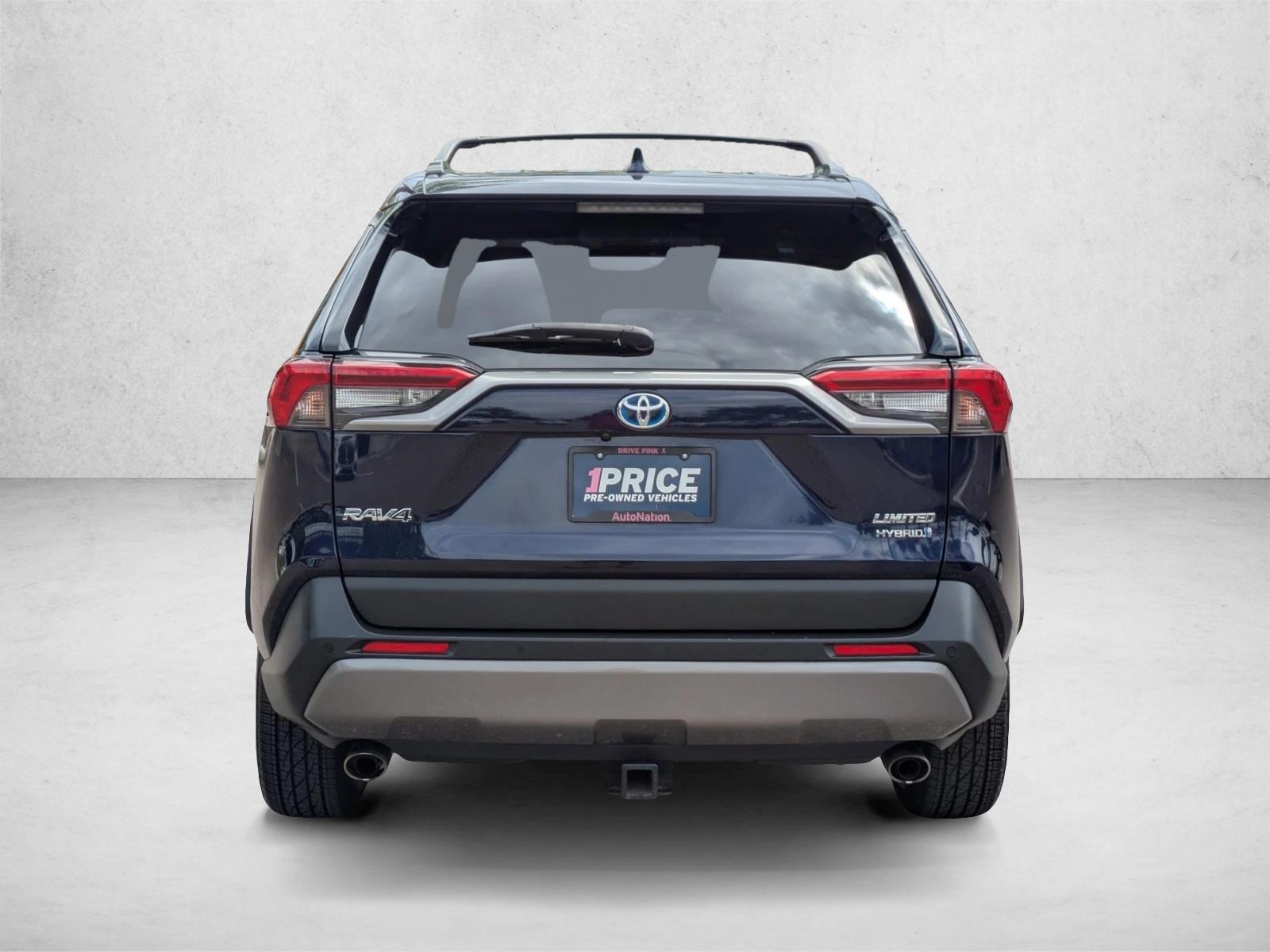 2019 Toyota RAV4 Hybrid Limited photo 4