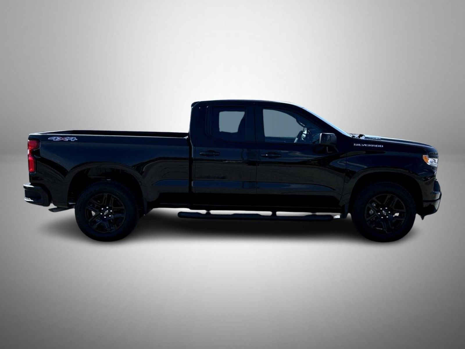 2026 Chevrolet Silverado 1500 RST photo 4