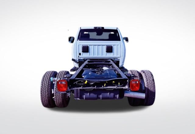 2025 Ram 5500 photo 2