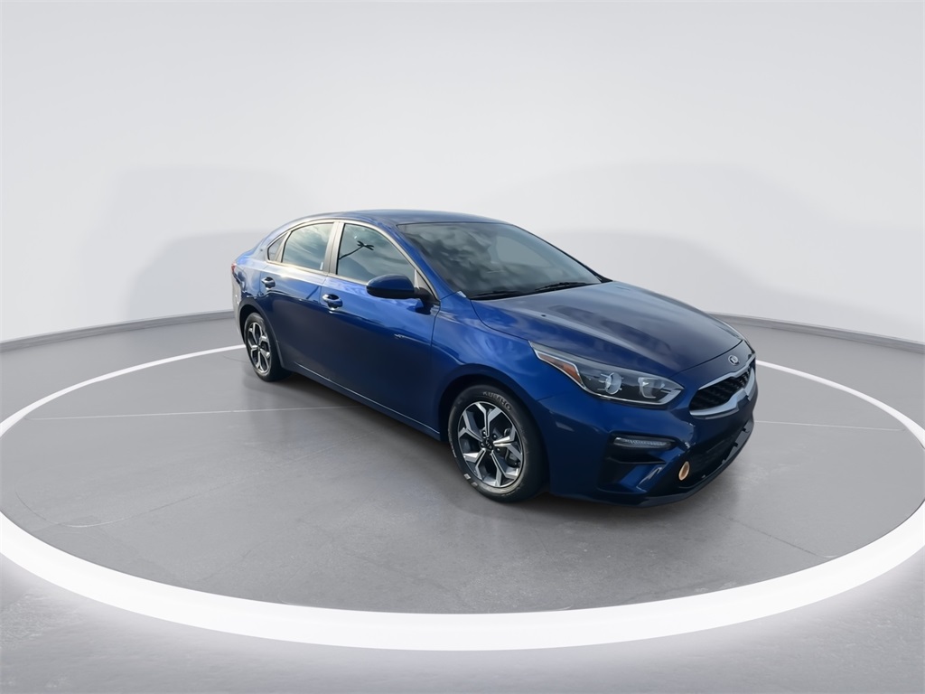 2021 Kia Forte LXS photo 2