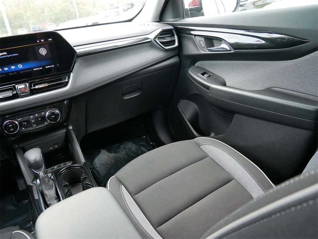 2024 Chevrolet Trailblazer LT photo 14