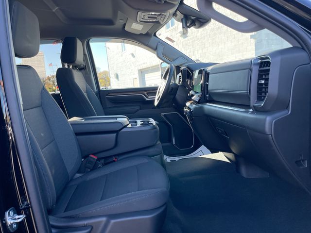 2025 CHEVROLET SILVERADO HD - Image 27