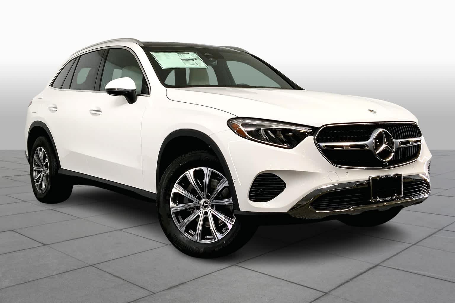 2025 Mercedes Benz GLC 300 4MATIC photo 2