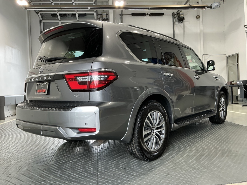 2023 Nissan Armada SL photo 9