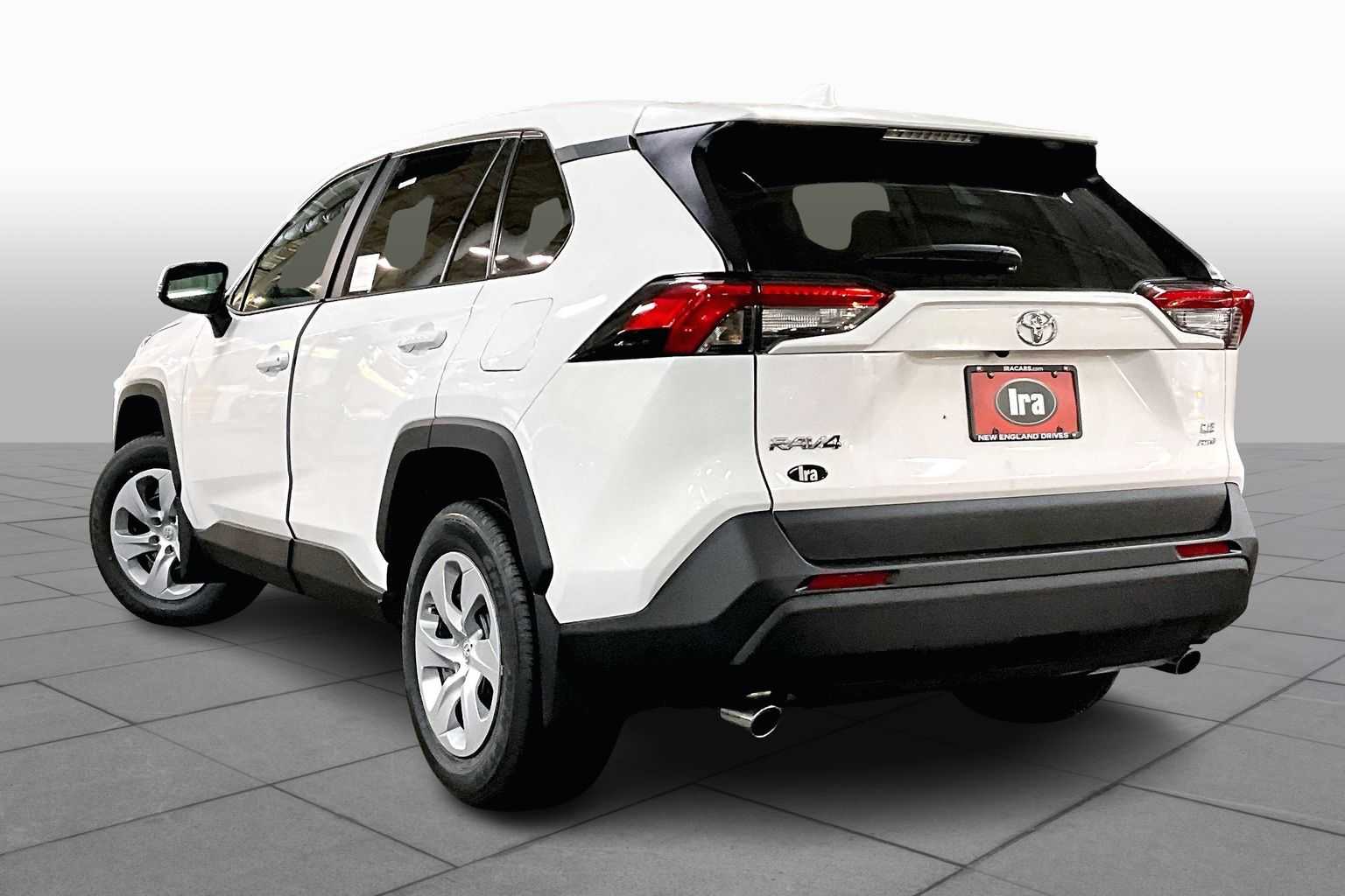 2025 Toyota RAV4 LE photo 12