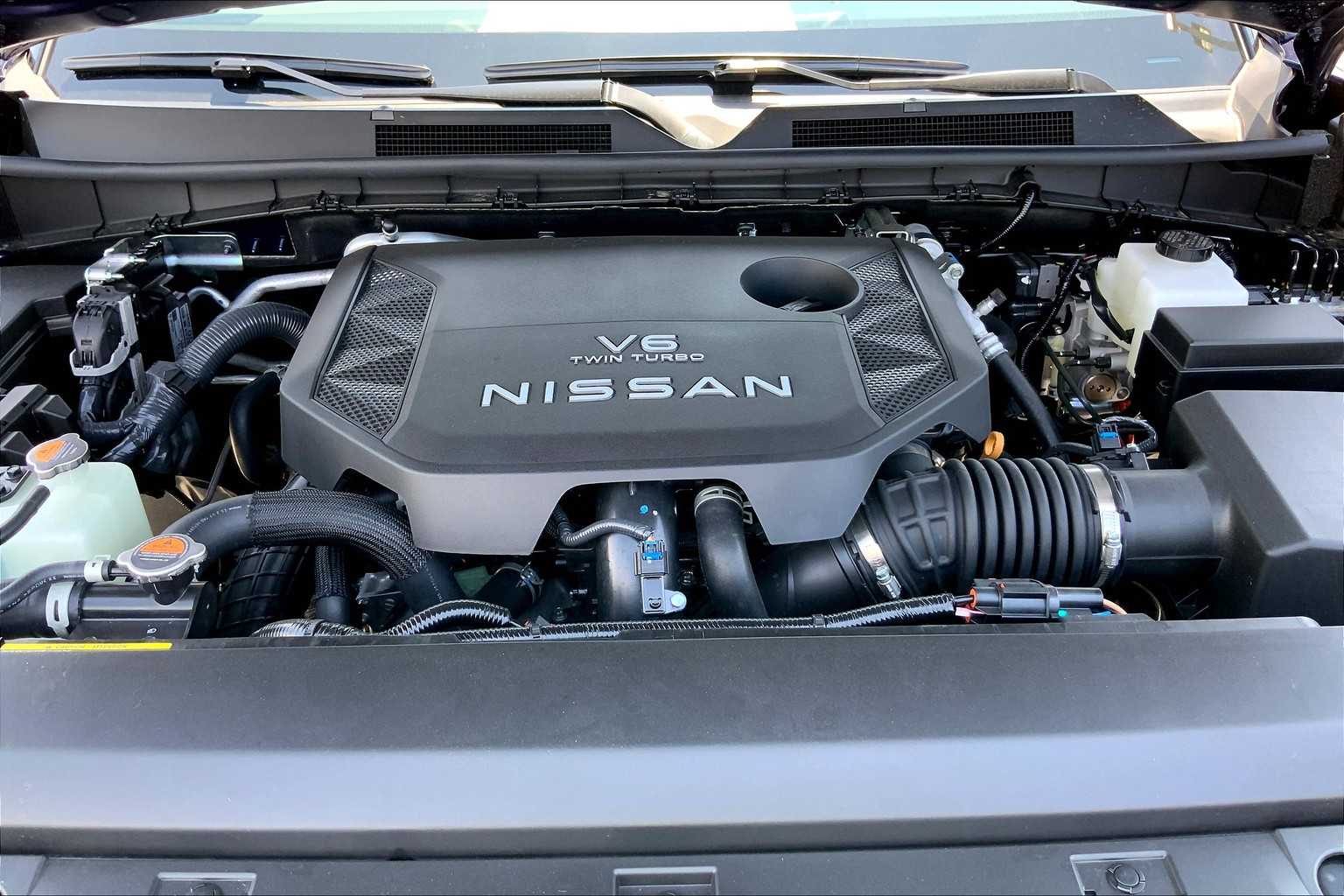 2025 Nissan Armada SL photo 16