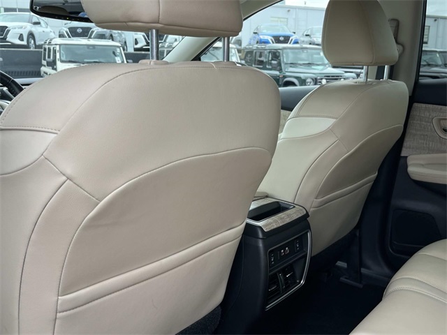 2023 Nissan Murano SL photo 16