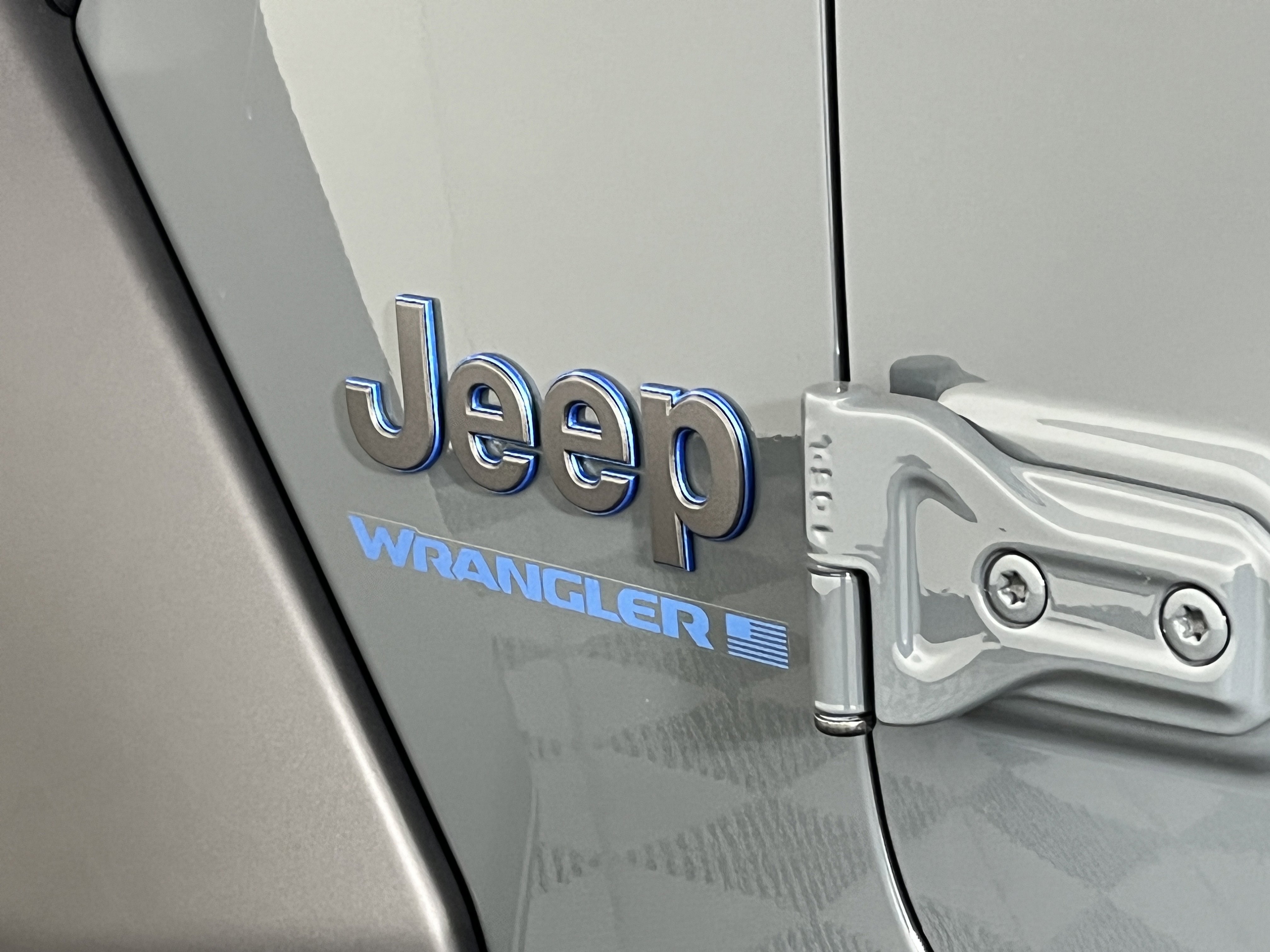 2024 Jeep Wrangler 4xe Willys photo 2