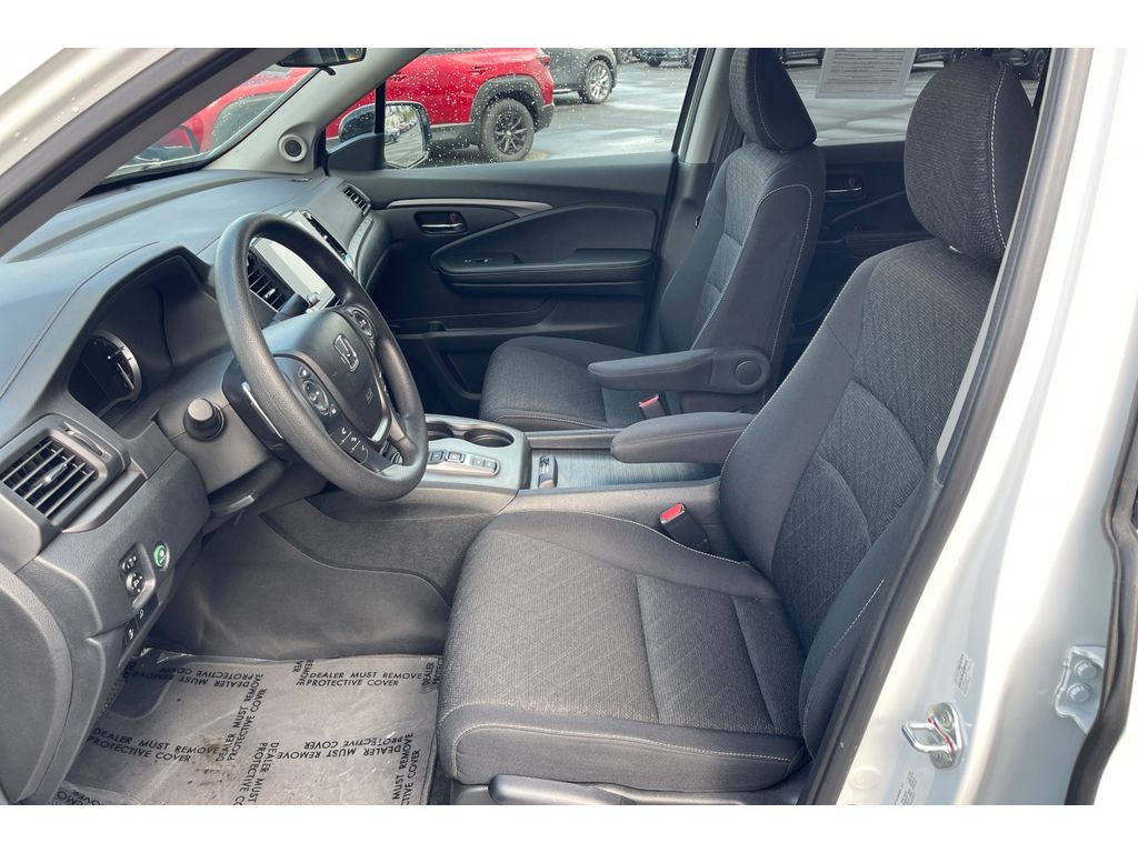 2021 Honda Ridgeline Sport photo 10