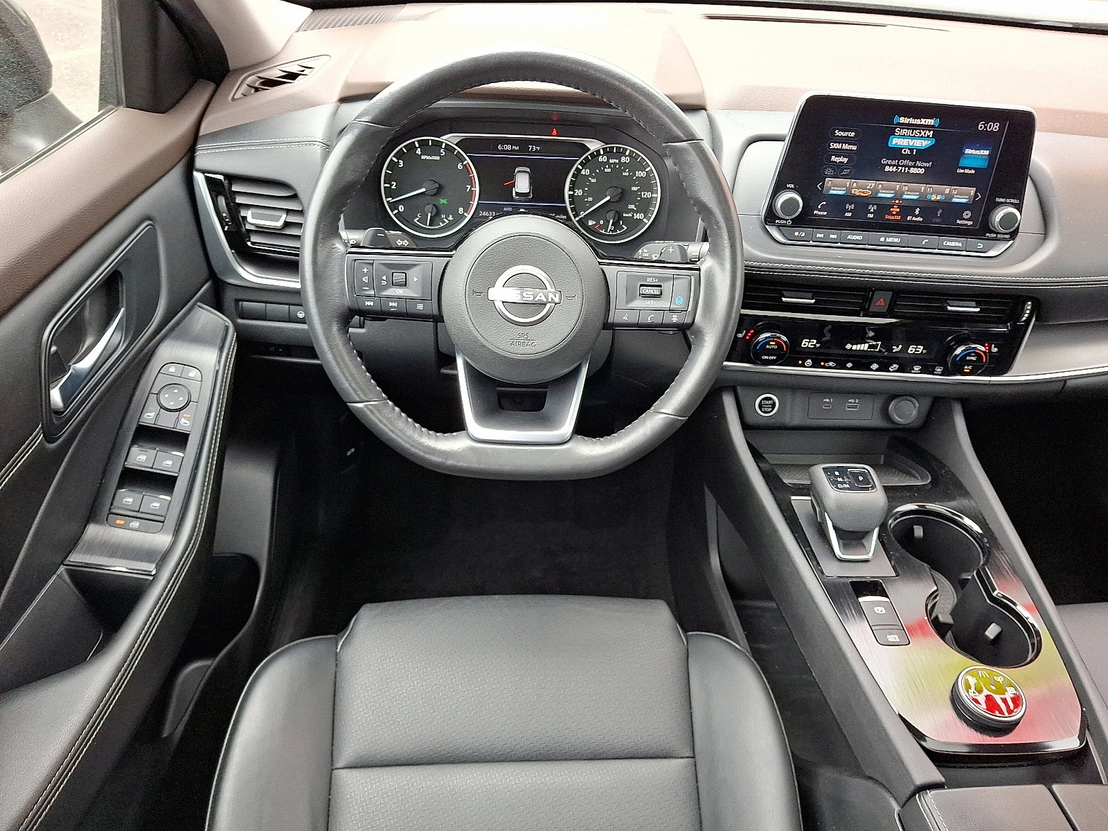 2022 Nissan Rogue SV photo 10