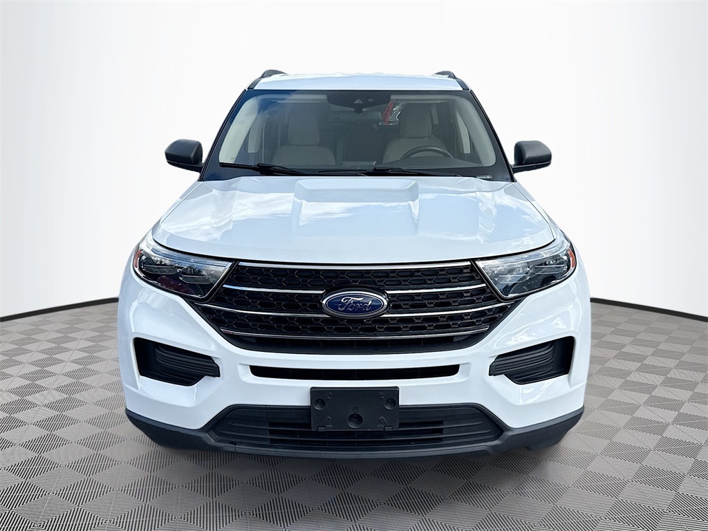 2020 Ford Explorer XLT photo 2