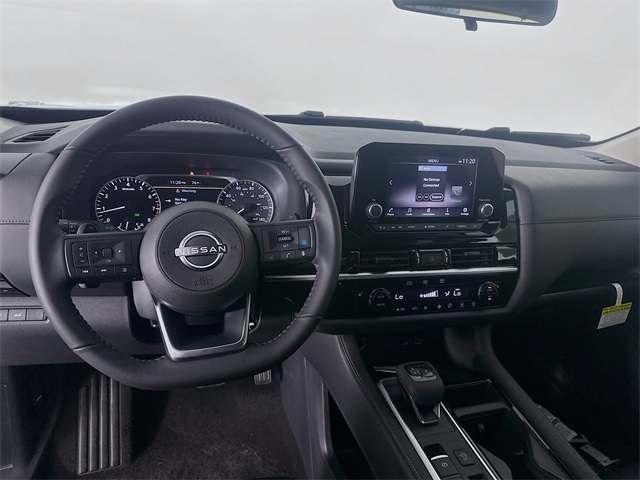 2025 Nissan Pathfinder SV photo 12