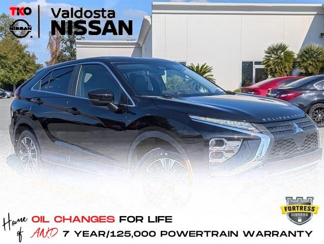 2022 Mitsubishi Eclipse Cross SE's photo