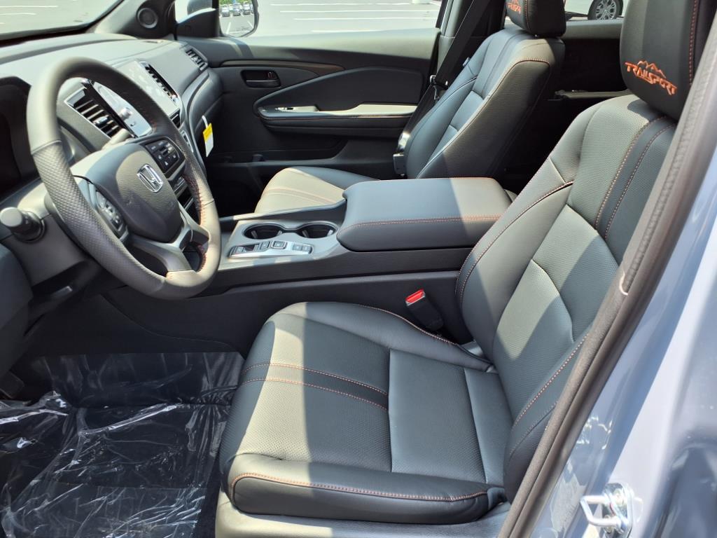 2025 Honda Ridgeline TrailSport photo 7