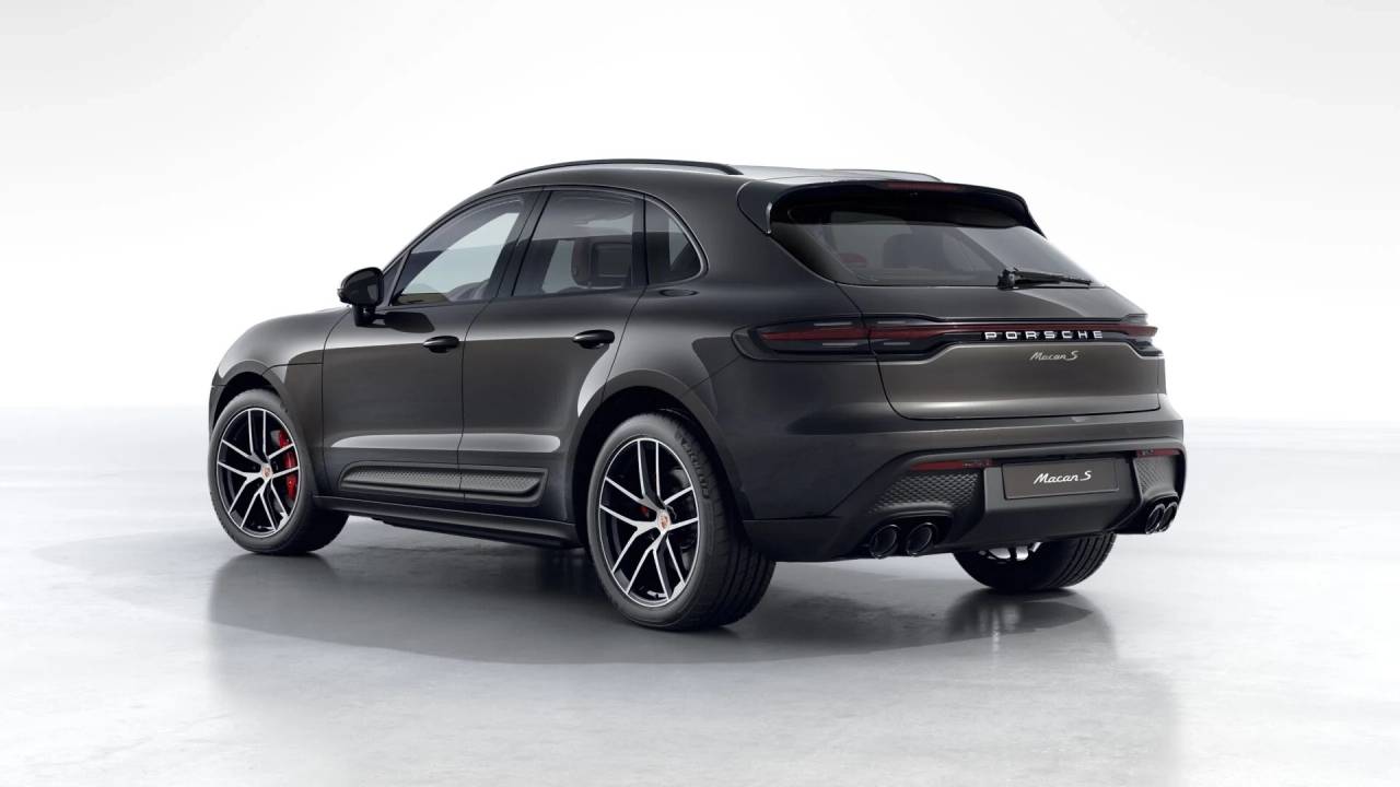 2026 Porsche Macan S photo 3