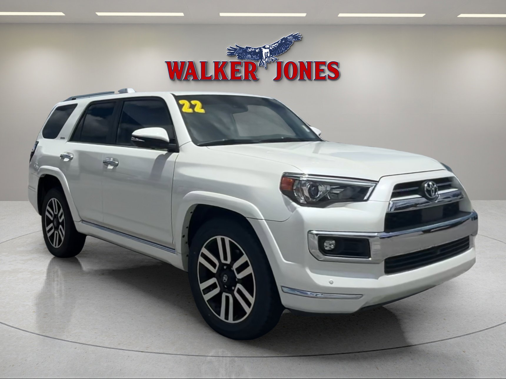 2022 Toyota 4Runner Limited's photo