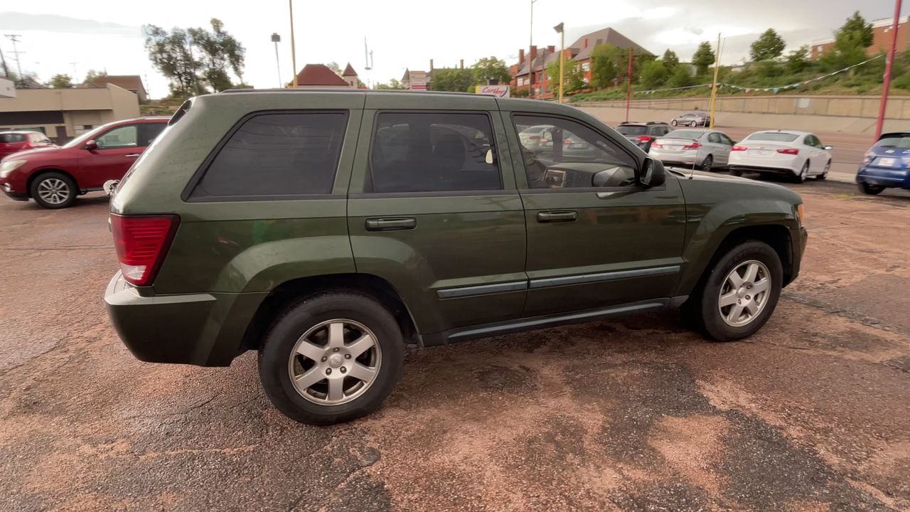 Used 2008 Gray Jeep LAREDO image 1