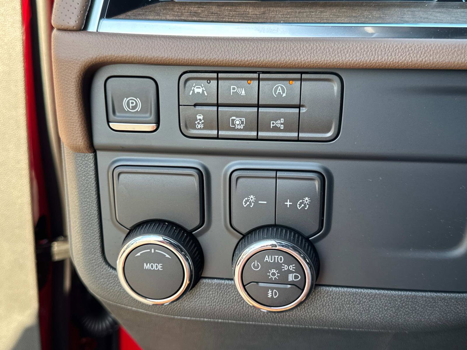 2025 Chevrolet Tahoe High Country photo 32