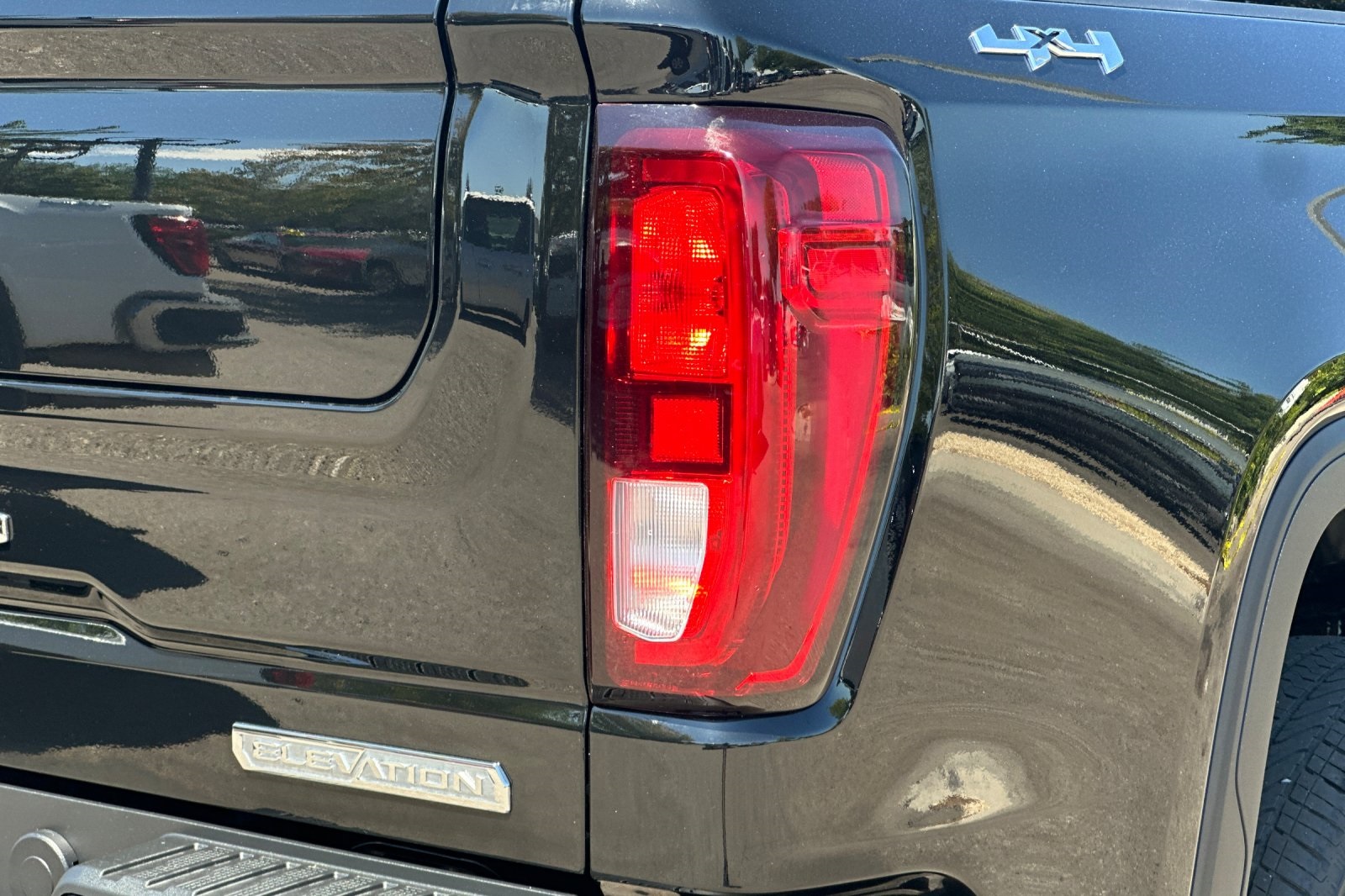 2023 Gmc Sierra 1500 Elevation photo 26