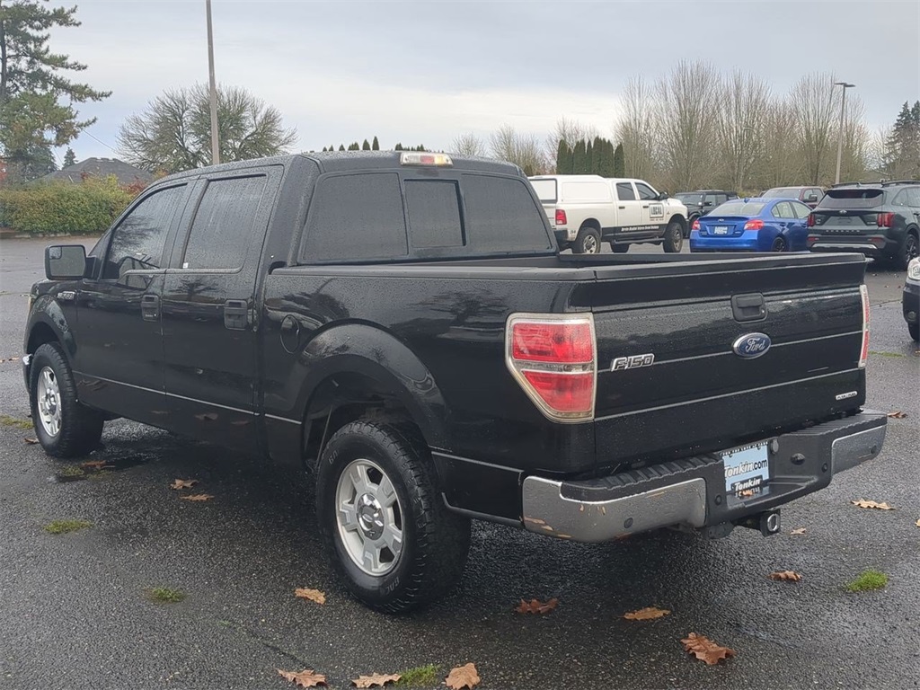 2011 Ford F-150 XLT photo 3