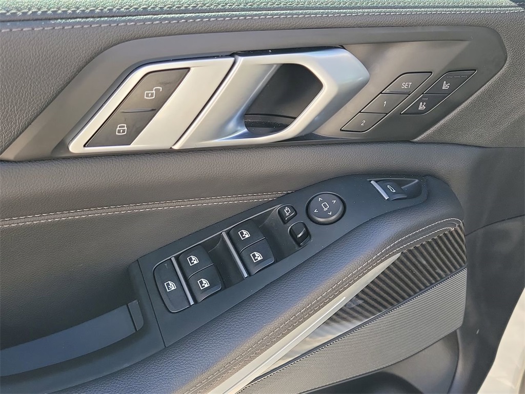 2022 Bmw X5 M50i photo 23