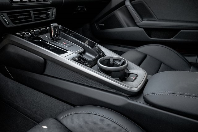 2025 Porsche 911 S photo 24