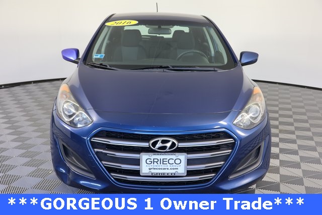 2016 Hyundai Elantra GT Base photo 3