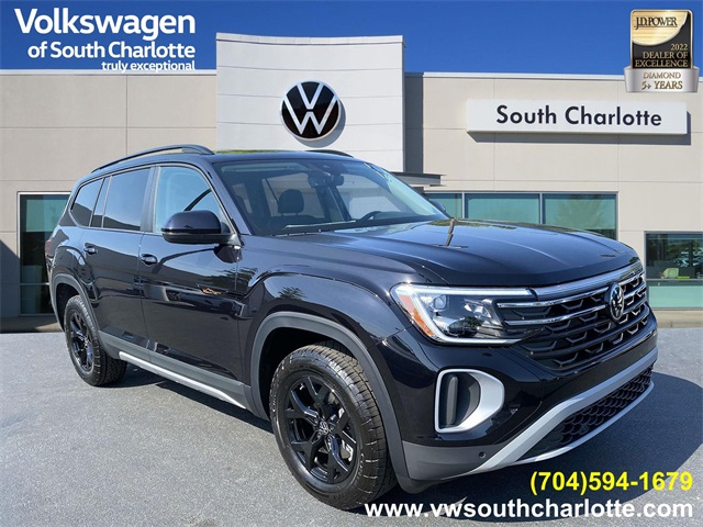 2025 Volkswagen Atlas Atlas Peak Edition's photo