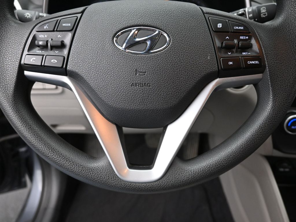2019 Hyundai Tucson SEL photo 9