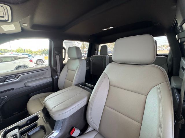 2024 Chevrolet Silverado 1500 LTZ photo 12