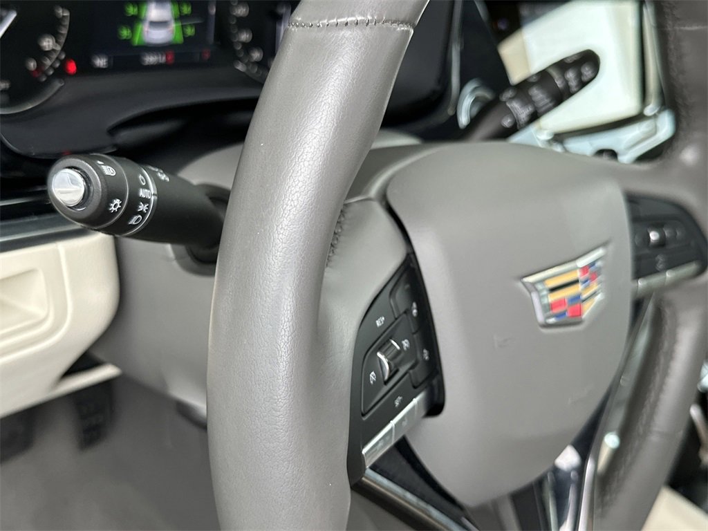 2024 Cadillac XT6 Premium Luxury photo 17
