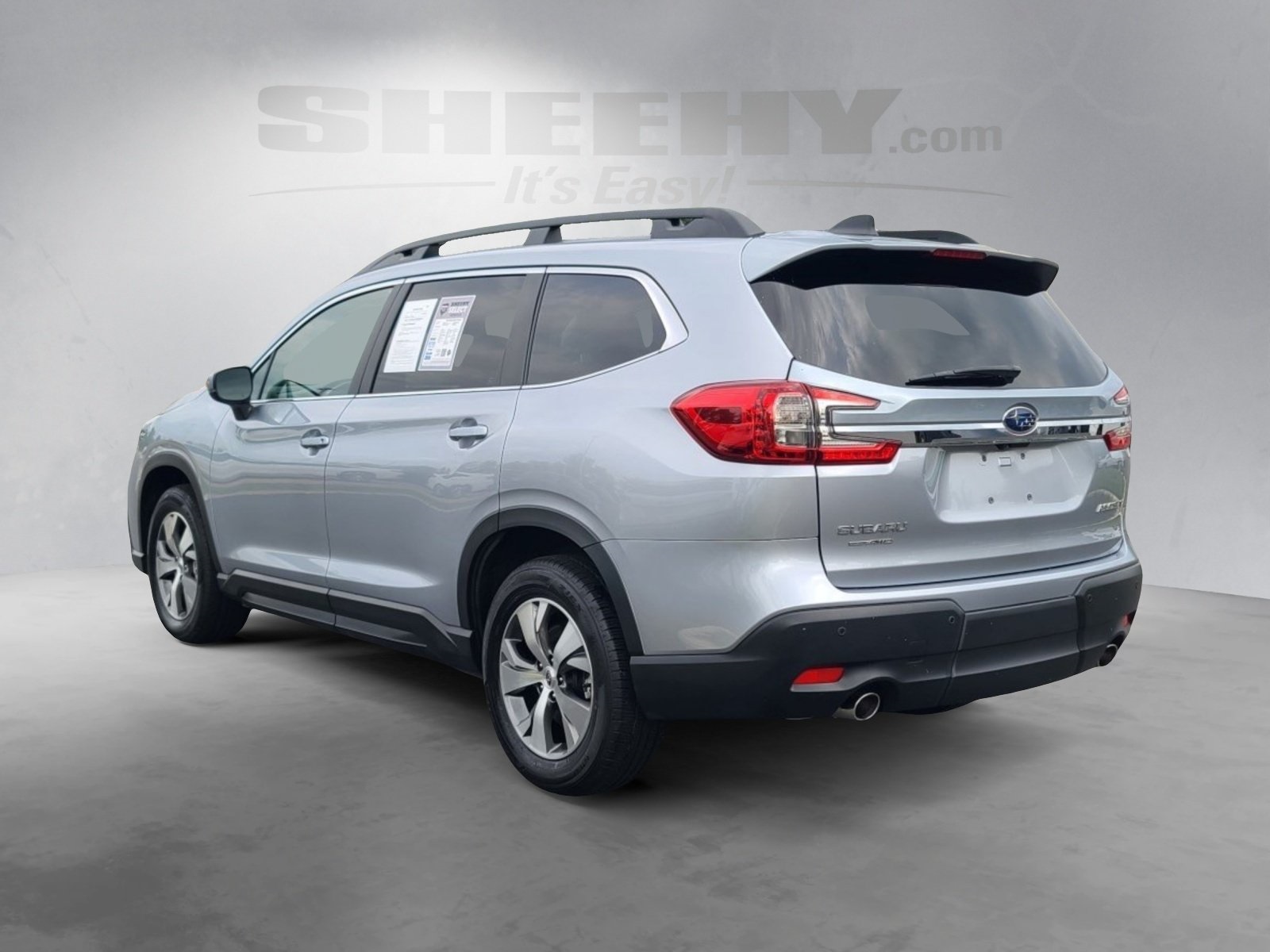 2024 Subaru Ascent Premium photo 4