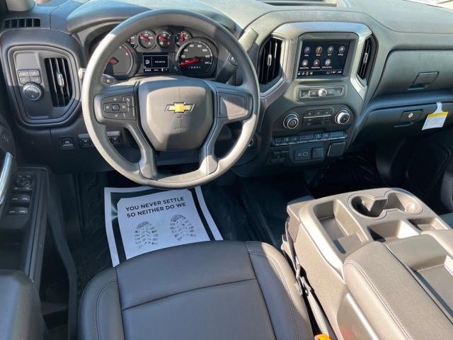 2024 Chevrolet Silverado 3500HD Work Truck photo 4