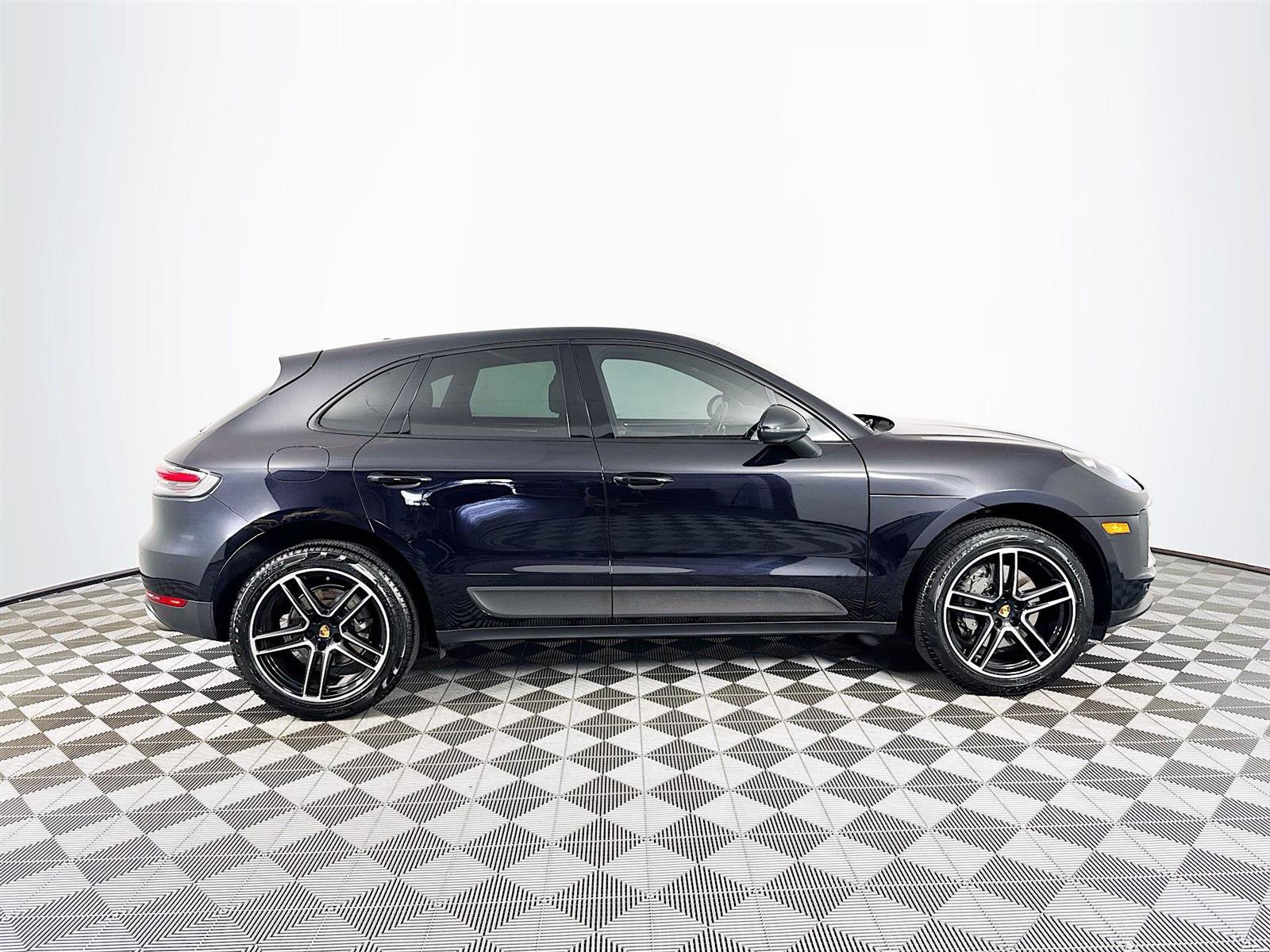 2021 Porsche Macan S photo 4