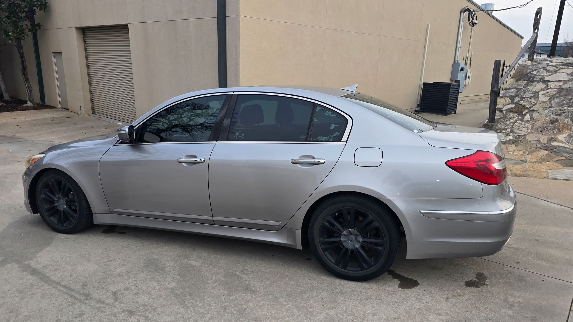 Used 2012 Hyundai Genesis 3.8 with VIN KMHGC4DD4CU168940 for sale in Fort Worth, TX