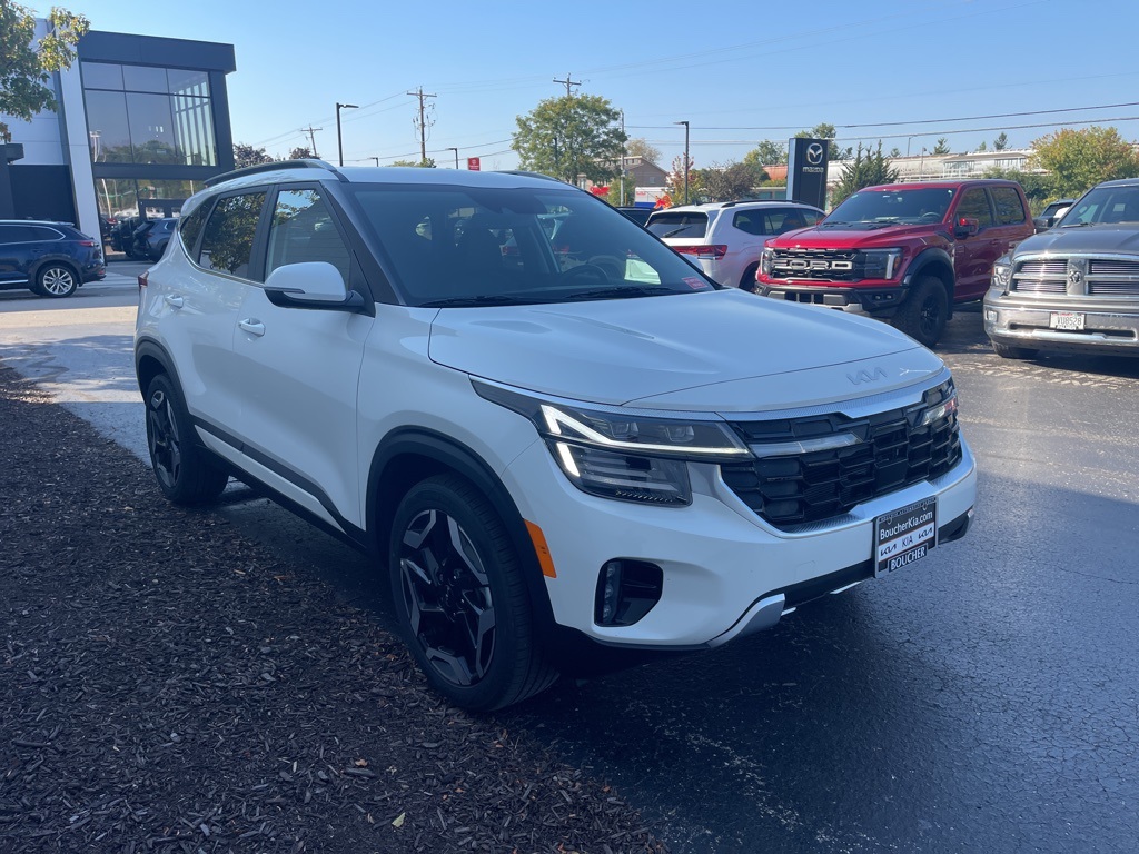 2024 Kia Seltos SX photo 3