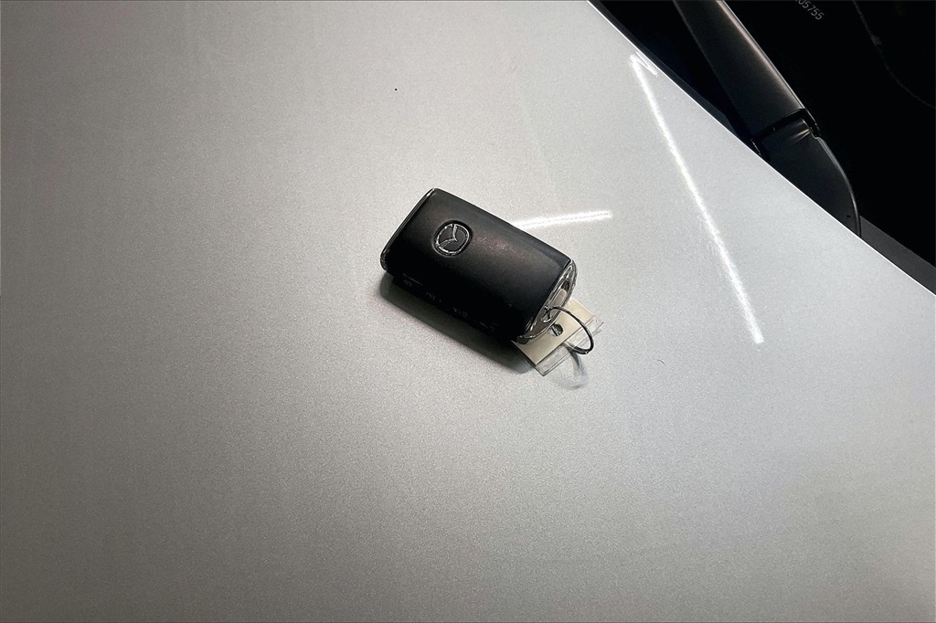 2023 MAZDA CX-5 - Image 10