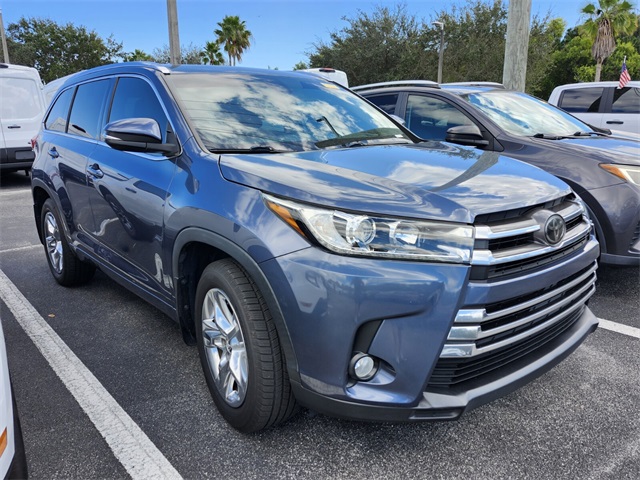 2018 Toyota Highlander Limited photo 3