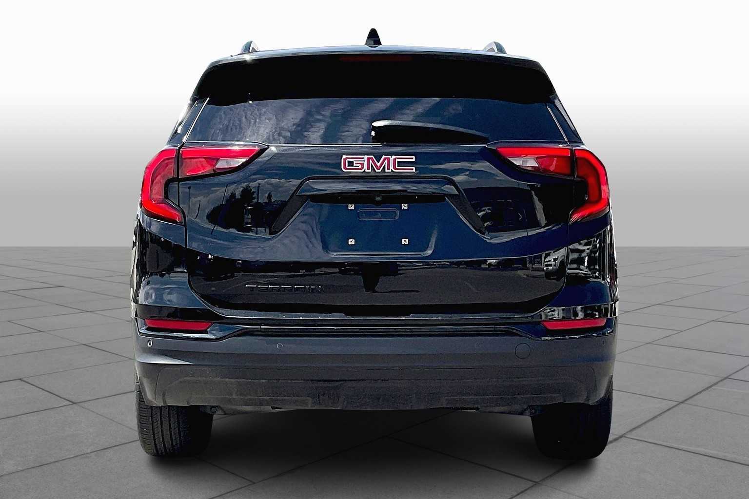 2021 Gmc Terrain SLE photo 4