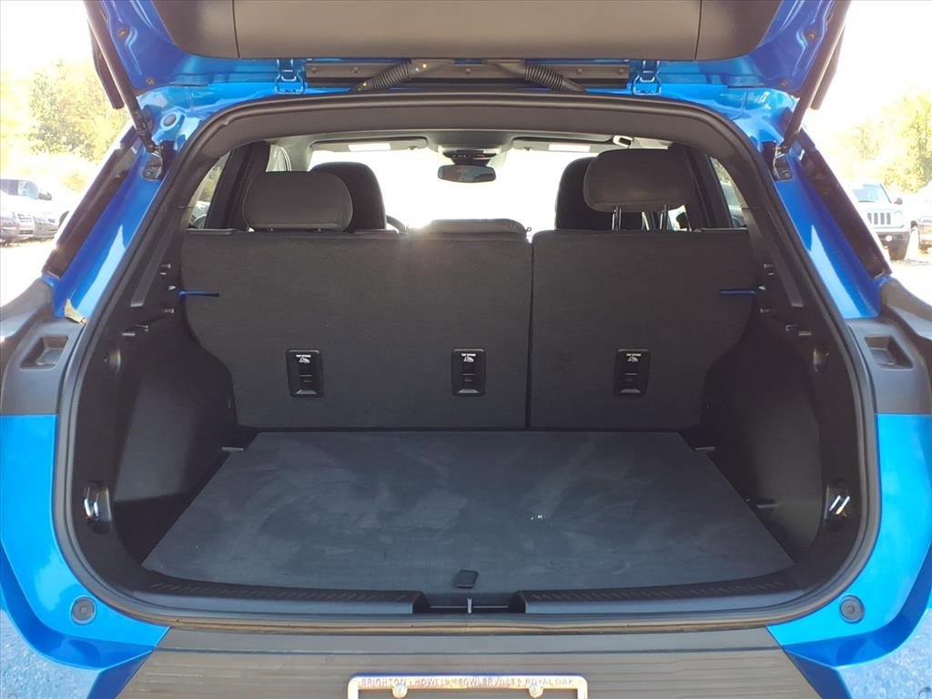 2025 Chevrolet Equinox EV 1LT photo 8