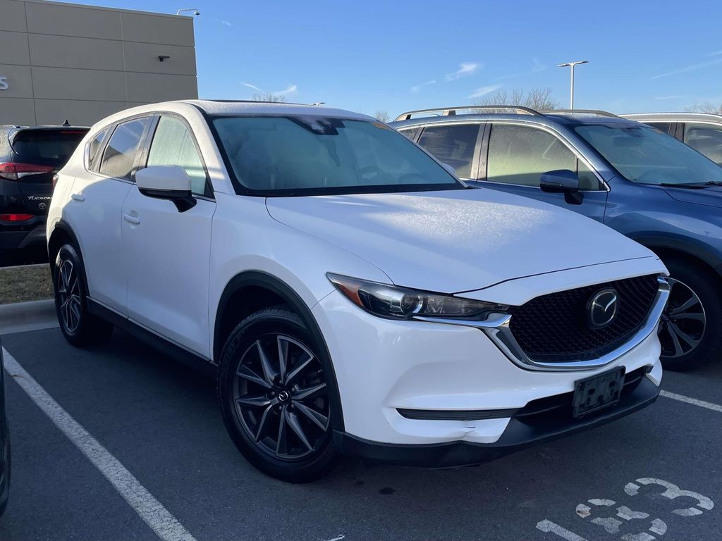 2018 Mazda CX-5 Touring's photo