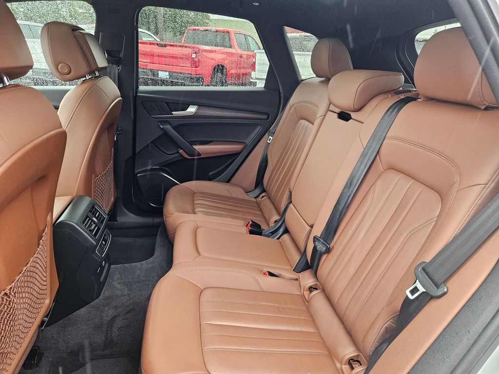 2021 Audi Q5 Premium 45 TFSI photo 27