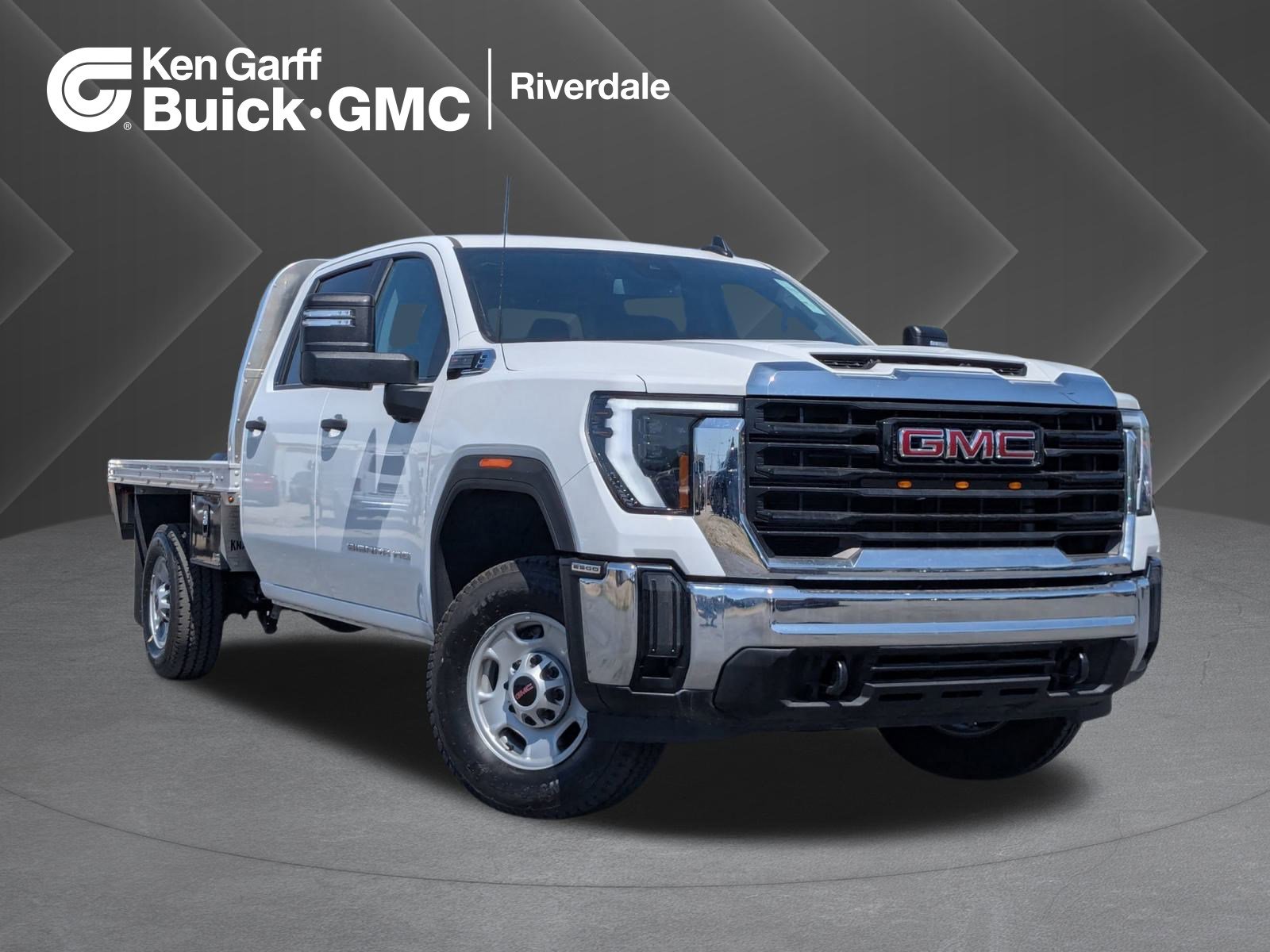 2024 GMC Sierra 2500HD Pro's photo